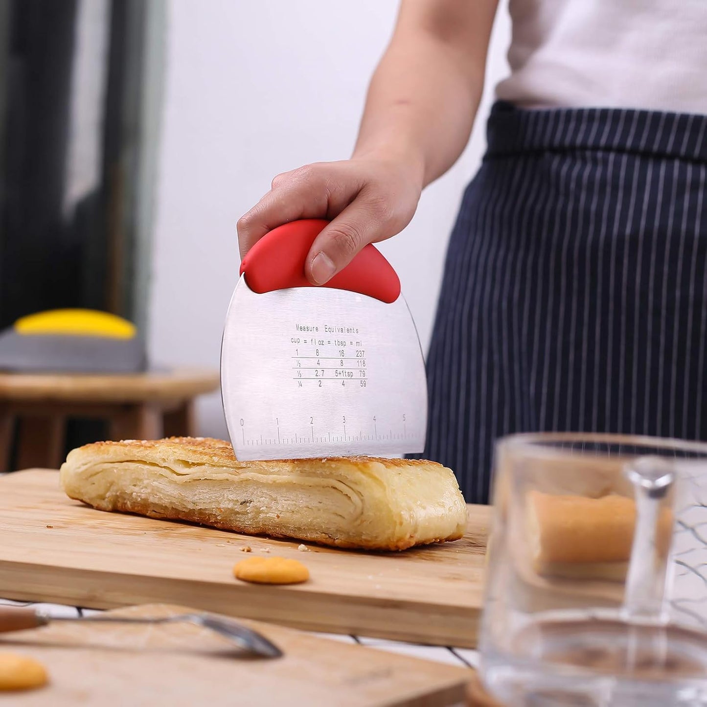 MS WGO 1 pcs Dough Pastry Scraper Chopper/Stainless Steel Dough Scraper Cutter with Ergonomic Rubber Non-Slip Grip/Dough Scraper Cutter/Pro Pastry Pizza Cutter Chopper(Red)